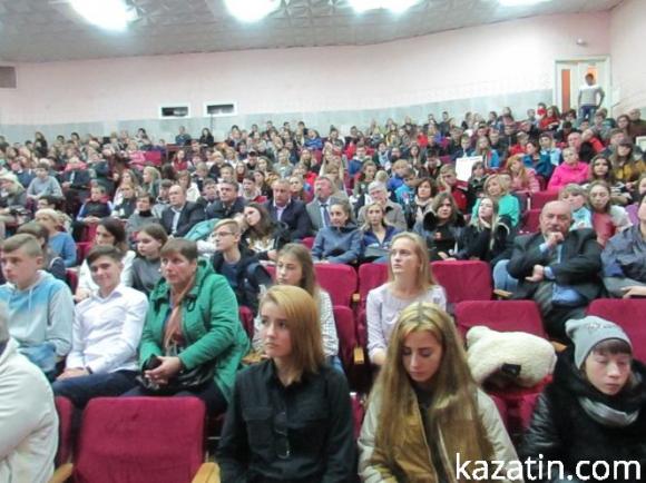 Новини Козятина - фото з Волонтери Козятинщини сплели тисячну сітку! Волонтери Козятинщини сплели тисячну сітку!, фото №10 на сайті 20minut.ua