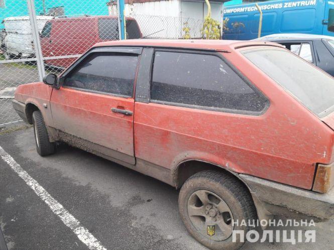 З бензопилою та рушницею: «чорні» лісоруби попалися на гарячому, фото №1 на сайті 20minut.ua