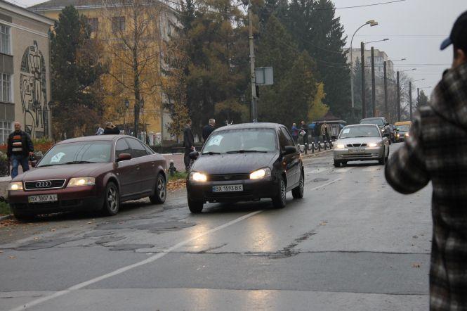Освітяни Кам'янця взяли участь у автопробігу, фото №6 на сайті 20minut.ua