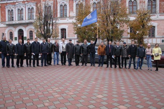 Освітяни Кам'янця взяли участь у автопробігу, фото №4 на сайті 20minut.ua