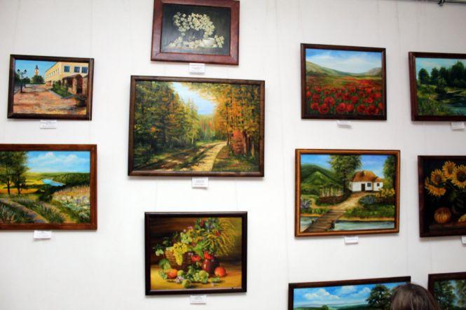 «Барвистий світ дитячої уяви», або як стартувала виставка дитячої творчості у Кам'янці (ФОТО), фото №3 на сайті 20minut.ua