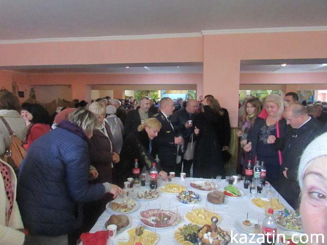 Новини Козятина - фото з Вітали залізничників Козятина (ОНОВЛЕНО + відео) Вітали залізничників Козятина (ОНОВЛЕНО + відео), фото №8 на сайті 20minut.ua