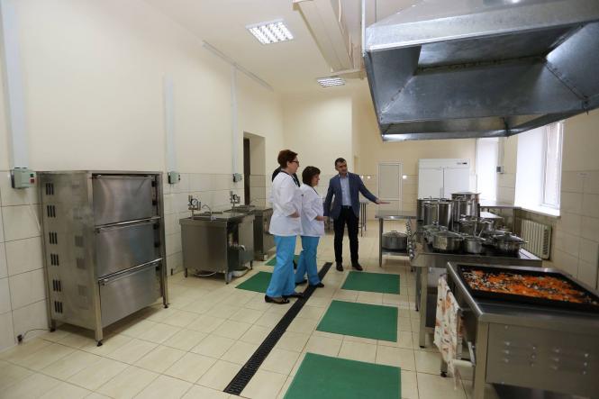 Хмельницьку міську дитячу лікарню оновили на 7,5 мільйонів. Що там зробили, фото №1 на сайті vsim.ua