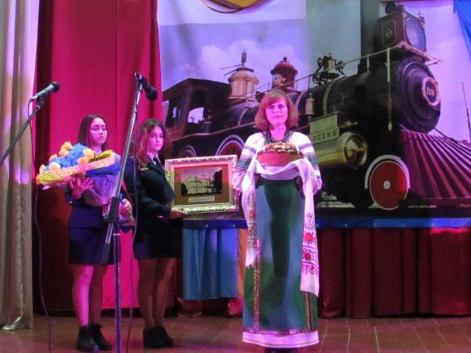 Новини Козятина - фото з Вітали залізничників Козятина (ОНОВЛЕНО + відео) Вітали залізничників Козятина (ОНОВЛЕНО + відео), фото №35 на сайті 20minut.ua