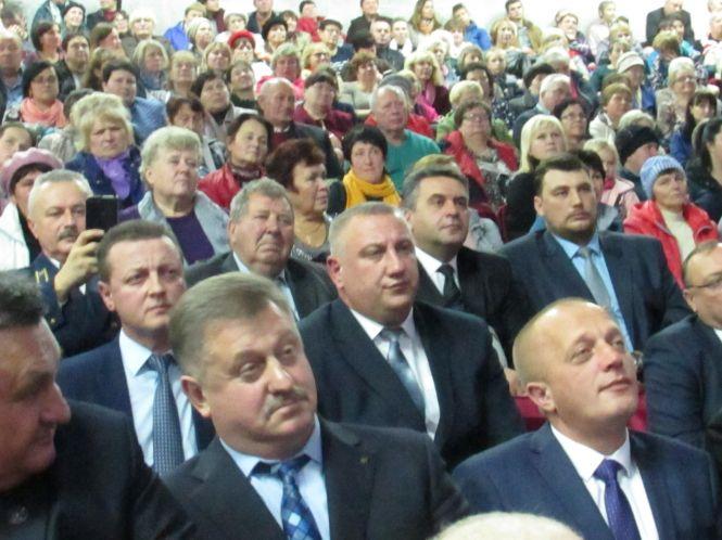 Новини Козятина - фото з Вітали залізничників Козятина (ОНОВЛЕНО + відео) Вітали залізничників Козятина (ОНОВЛЕНО + відео), фото №27 на сайті 20minut.ua