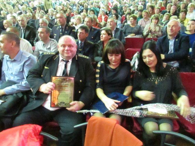 Новини Козятина - фото з Вітали залізничників Козятина (ОНОВЛЕНО + відео) Вітали залізничників Козятина (ОНОВЛЕНО + відео), фото №36 на сайті 20minut.ua