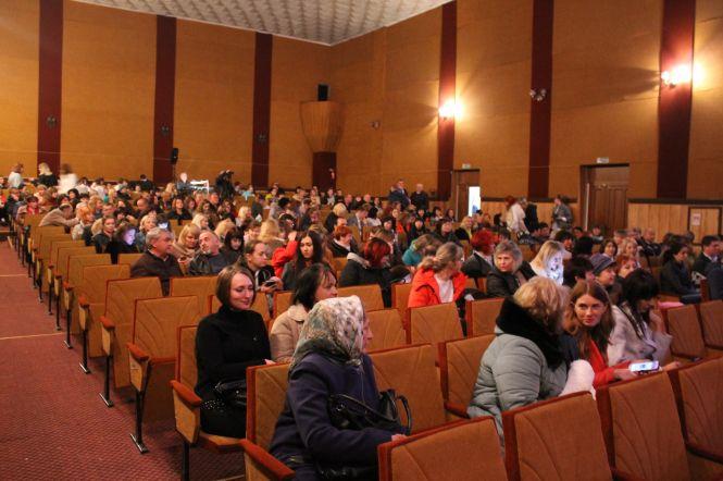 Новини Кам'янця-Подільського - фото з Як привітали працівників соціальної сфери у Кам'янці (ФОТО) Як привітали працівників соціальної сфери у Кам'янці (ФОТО), фото №1 на сайті 20minut.ua