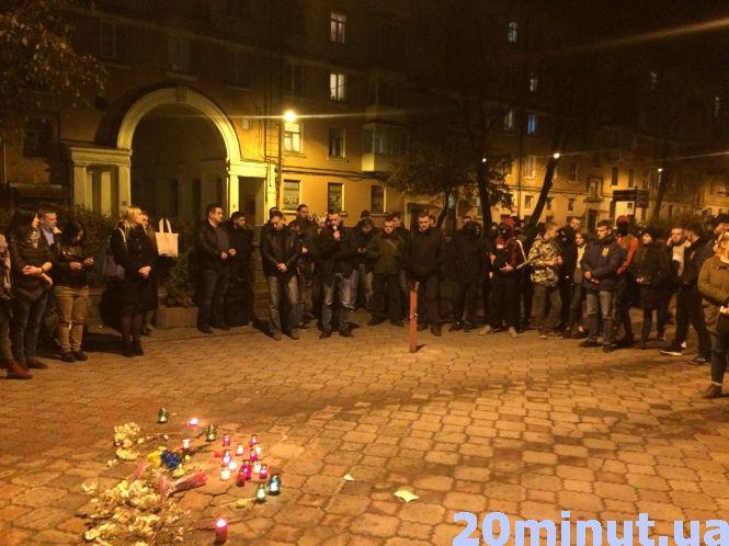 Новини Тернополя - фото з "Хто замовив вбивство Каті Гандзюк?". У Тернополі віддали останню шану активістці "Хто замовив вбивство Каті Гандзюк?". У Тернополі віддали останню шану активістці, фото №2 на сайті 20minut.ua