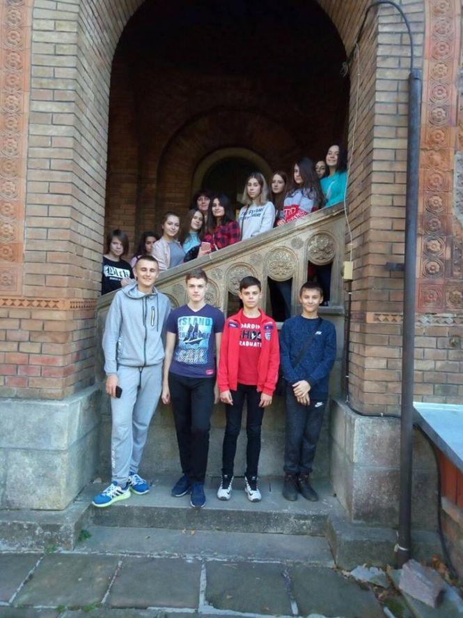 Новини Козятина - фото з Подорож ліцеїстів до Прикарпаття Подорож ліцеїстів до Прикарпаття, фото №1 на сайті 20minut.ua