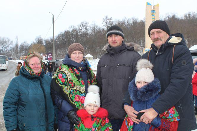 Понад три тисячі державних прапорів встановили рекорд України під час заходів до Дня Соборності, фото №2 на сайті 20minut.ua
