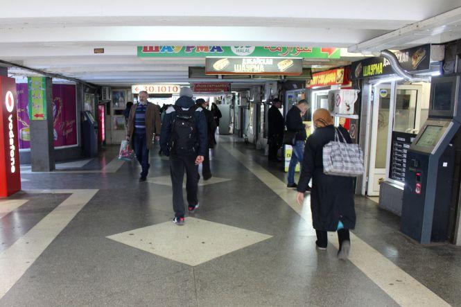 Дістати пішоходів «з-під землі» хочуть на «Урожаї», фото №1 на сайті 20minut.ua