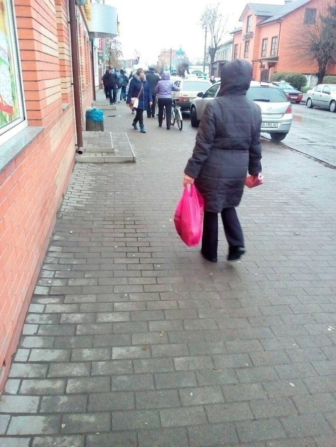 Козятин 15 листопада. Центр міста, фото №5 на сайті 20minut.ua