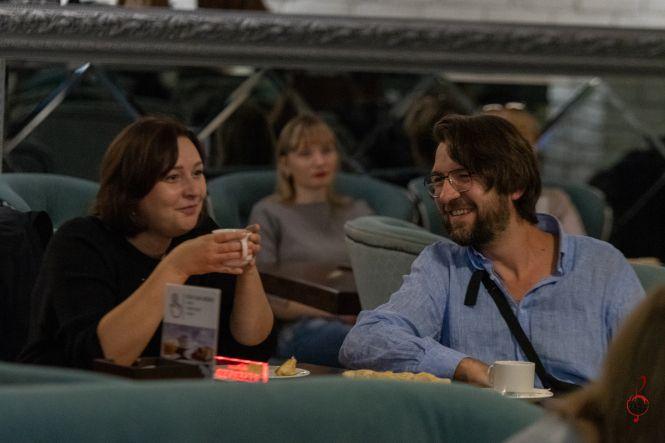 Новини Вінниці - фото з Успіх у Європі починається із простого «Привіт!» Зіркові секрети доступні всім у онлайні Успіх у Європі починається із простого «Привіт!» Зіркові секрети доступні всім у онлайні, фото №23 на сайті 20minut.ua