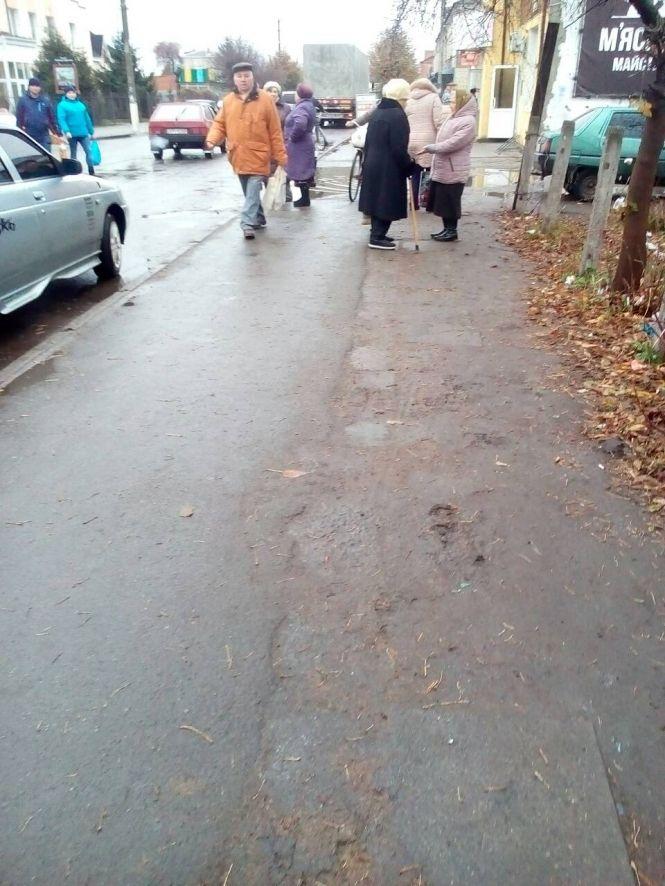 Козятин 15 листопада. Центр міста, фото №3 на сайті 20minut.ua