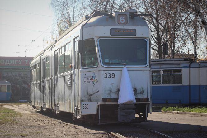 Новини Вінниці - фото з Трамвай з носом: п'ять причин проїхатися у «гоголівському» вагоні Трамвай з носом: п'ять причин проїхатися у «гоголівському» вагоні, фото №4 на сайті 20minut.ua