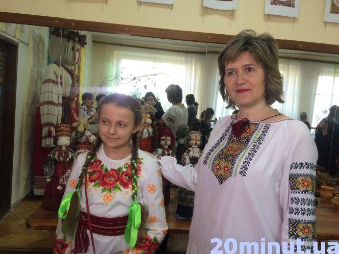 Новини Тернополя - фото з Іграшки з глини, вовни та дерева представлені на виставці у Тернополі Іграшки з глини, вовни та дерева представлені на виставці у Тернополі, фото №3 на сайті 20minut.ua