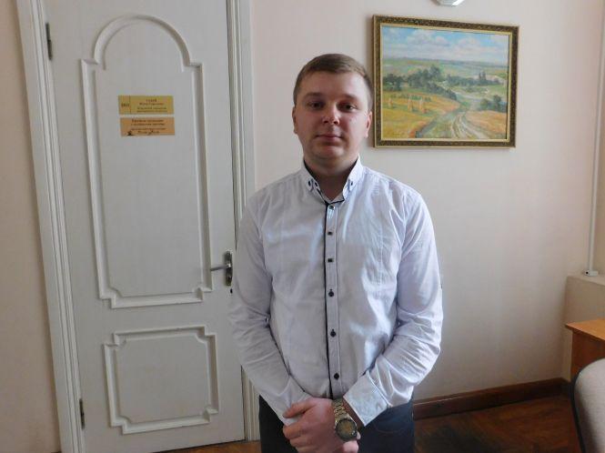 “На дівочі забаганки”, розваги та книги: хмельницькі студенти розповіли на що витрачають свою стипендію, фото №4 на сайті vsim.ua