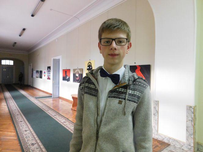 “На дівочі забаганки”, розваги та книги: хмельницькі студенти розповіли на що витрачають свою стипендію, фото №2 на сайті vsim.ua