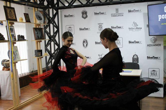 Про те як стартувала виставка і підписали угоду співпраці між Іспанією і Кам'янцем (ФОТО), фото №7 на сайті 20minut.ua