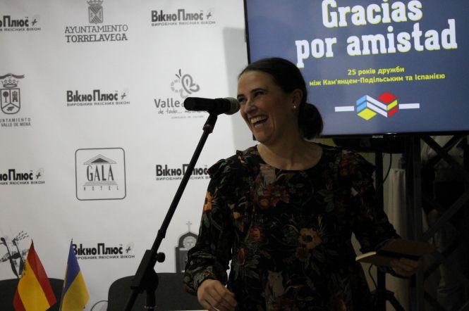 Про те як стартувала виставка і підписали угоду співпраці між Іспанією і Кам'янцем (ФОТО), фото №10 на сайті 20minut.ua