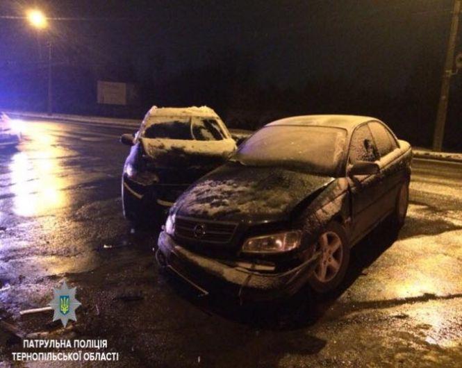 На Микулинецькій п'яний водій без прав потрапив у ДТП, фото №1 на сайті 20minut.ua