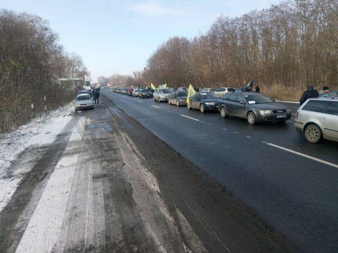 Новини Хмельницького - фото з Акція "євробляхарів": що відбувається у Хмельницькому (ОНОВЛЕНО) Акція "євробляхарів": що відбувається у Хмельницькому (ОНОВЛЕНО), фото №8 на сайті vsim.ua