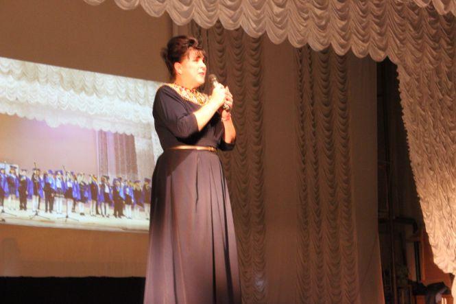 Новини Тернополя - фото з Тернополянам показали відеозапис від дітей зі Сходу. Плакав весь зал Тернополянам показали відеозапис від дітей зі Сходу. Плакав весь зал, фото №1 на сайті 20minut.ua