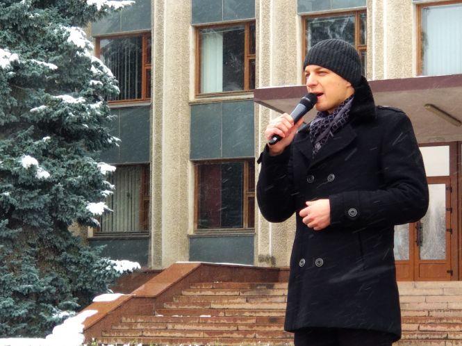 Зі скорботою у душі кам’янчани вшанували пам’ять загиблих героїв, фото №5 на сайті 20minut.ua