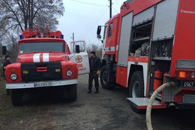 Через несправну піч у Старокостянтинівському районі згорів будинок, фото №2 на сайті vsim.ua
