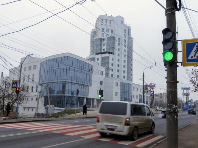 Новини Хмельницького - фото з Біля хмельницького пляжу встановили новий світлофорний комплекс за 280 тисяч гривень Біля хмельницького пляжу встановили новий світлофорний комплекс за 280 тисяч гривень, фото №1 на сайті vsim.ua