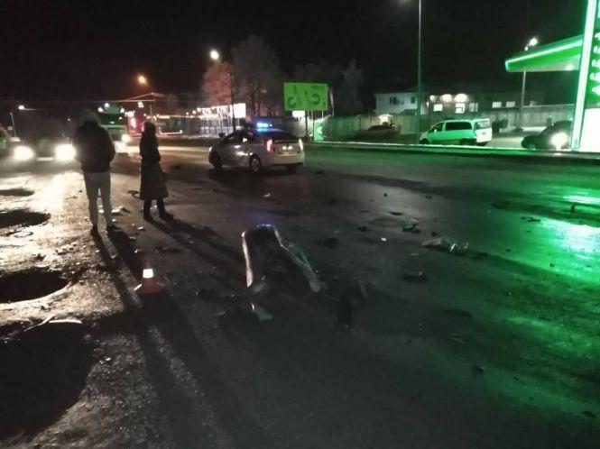 Новини Тернополя - фото з На Тролейбусній біля психоневрологічної лікарні - аварія (оновлено) На Тролейбусній біля психоневрологічної лікарні - аварія (оновлено), фото №1 на сайті 20minut.ua