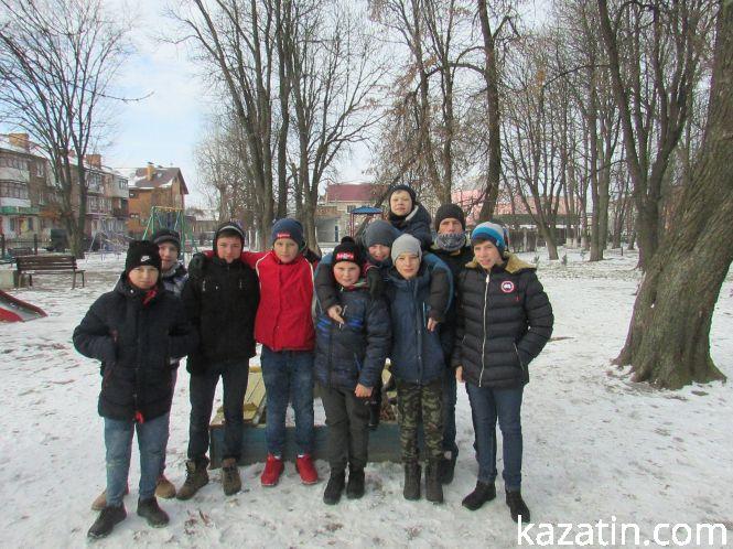 Козятин сьогодні — діти, рибалки та небезпечні люки, фото №6 на сайті 20minut.ua