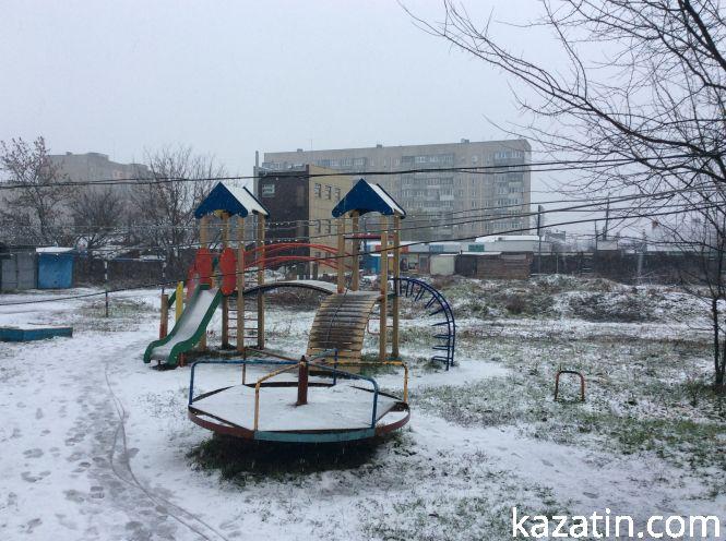 Фото дня: в Козятині сьогодні мокрий сніг, фото №2 на сайті 20minut.ua