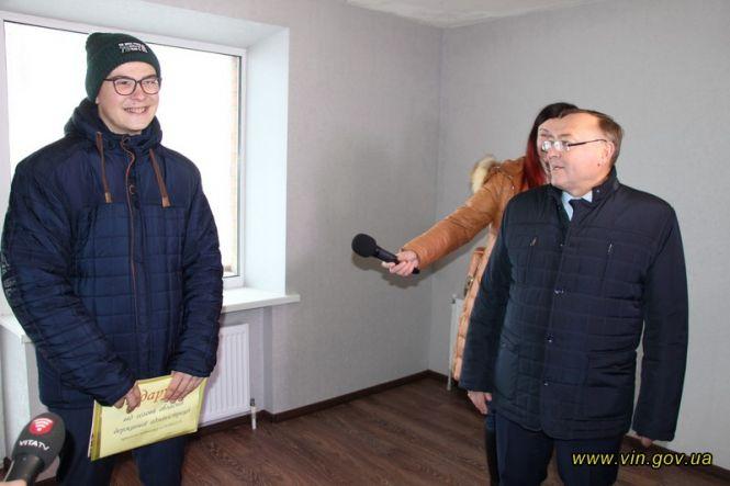Двоє дітей-сиріт з Козятинщини отримали власне житло, фото №6 на сайті 20minut.ua