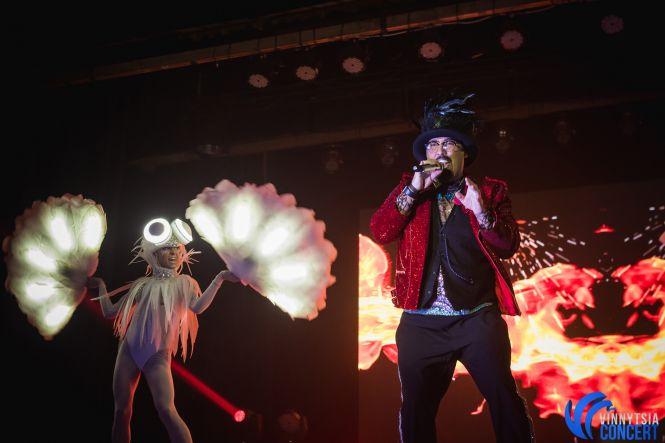 Новини Вінниці - фото з Дима Коляденко в Виннице «нашел невесту», танцевал гопак и вспоминал знакомство с Билык Дима Коляденко в Виннице «нашел невесту», танцевал гопак и вспоминал знакомство с Билык, фото №37 на сайті 20minut.ua