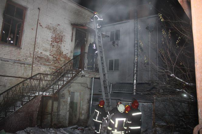 Новини Хмельницького - фото з На Кам’янецькій горіла квартира На Кам’янецькій горіла квартира, фото №1 на сайті vsim.ua