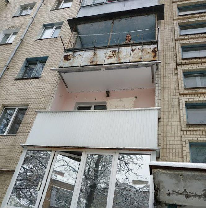 Новини Вінниці - фото з «Ми не бандити якісь!» На виселення мам з дітьми із квартири на Єрусалимці звали копів «Ми не бандити якісь!» На виселення мам з дітьми із квартири на Єрусалимці звали копів, фото №2 на сайті 20minut.ua