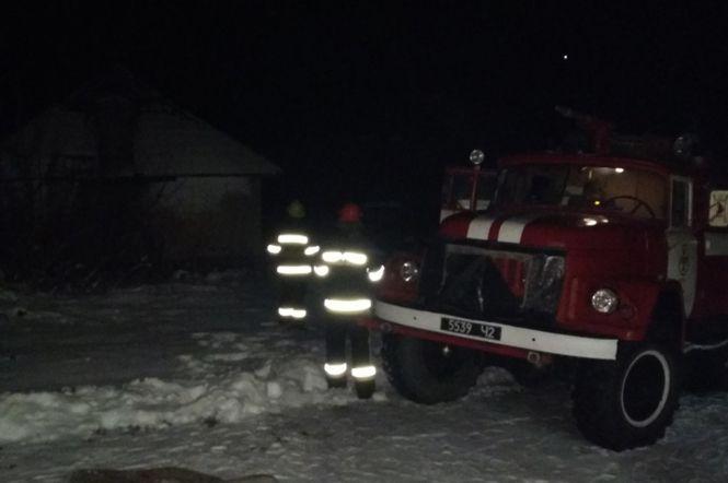Новини Хмельницького - фото з Двох людей врятували під час пожежі у Ярмолинецькому районі Двох людей врятували під час пожежі у Ярмолинецькому районі, фото №1 на сайті vsim.ua
