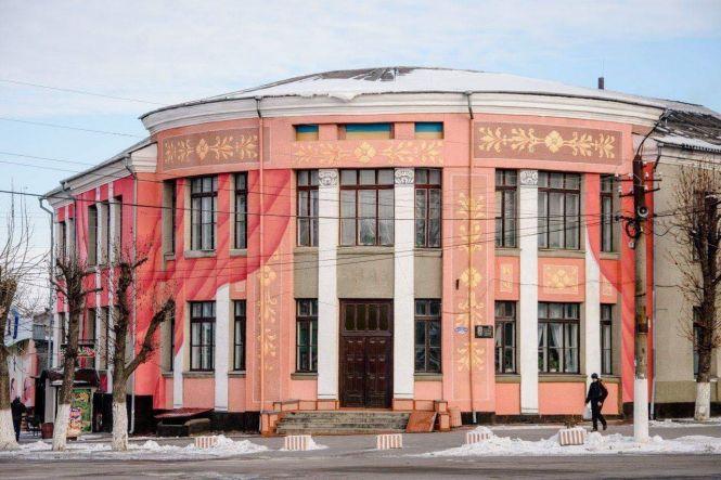 Новини Вінниці - фото з За найгарнішими селфі – в Тульчин! Відкрито креативний простір «Меридіан «Щедрик» За найгарнішими селфі – в Тульчин! Відкрито креативний простір «Меридіан «Щедрик», фото №7 на сайті 20minut.ua