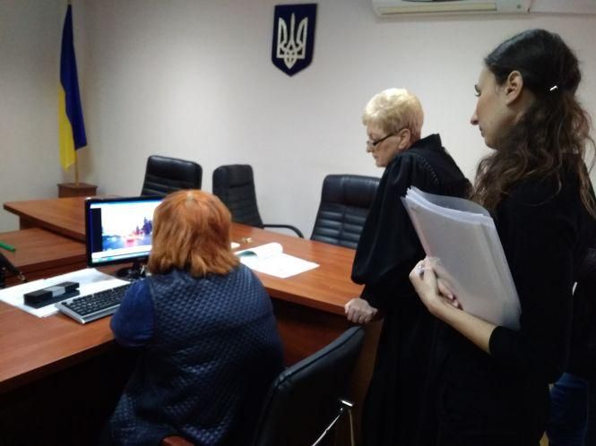 Новини Хмельницького - фото з Воєнний стан, приїзд Порошенка та яскраве шоу на Проскурівській: ТОП-5 новин тижня у Хмельницькому Воєнний стан, приїзд Порошенка та яскраве шоу на Проскурівській: ТОП-5 новин тижня у Хмельницькому, фото №3 на сайті vsim.ua