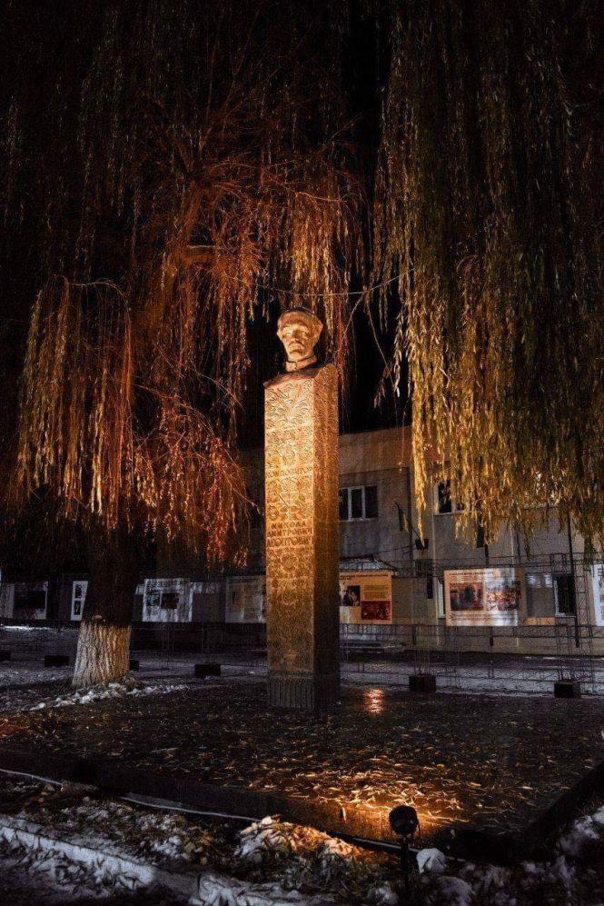 Новини Вінниці - фото з За найгарнішими селфі – в Тульчин! Відкрито креативний простір «Меридіан «Щедрик» За найгарнішими селфі – в Тульчин! Відкрито креативний простір «Меридіан «Щедрик», фото №9 на сайті 20minut.ua