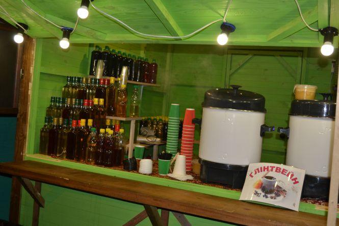 Що і за скільки продають на Різдвяному ярмарку в центрі Хмельницького, фото №22 на сайті vsim.ua