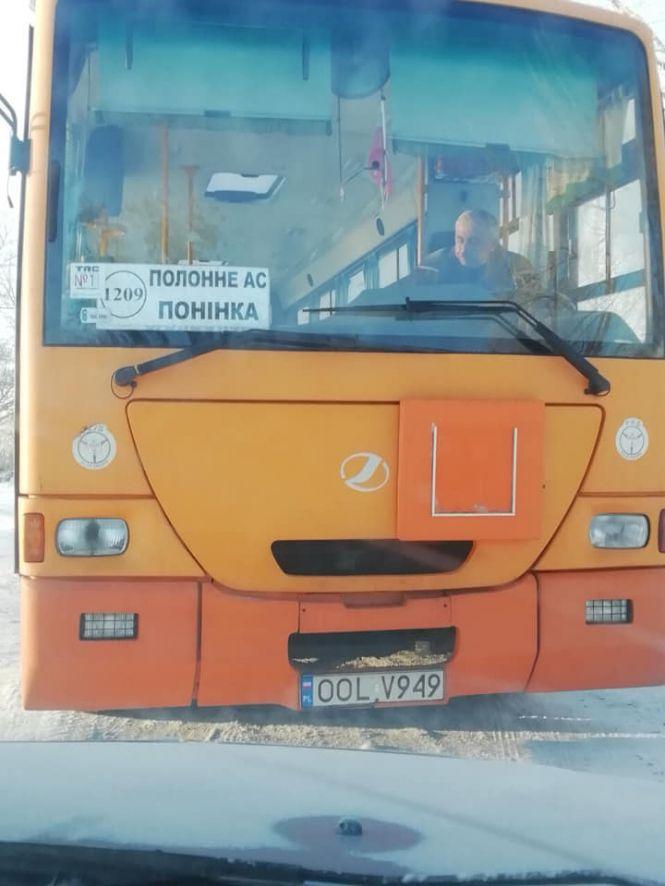 У Полонному перевізник отримав штраф за "автобус-євробляху", фото №1 на сайті vsim.ua