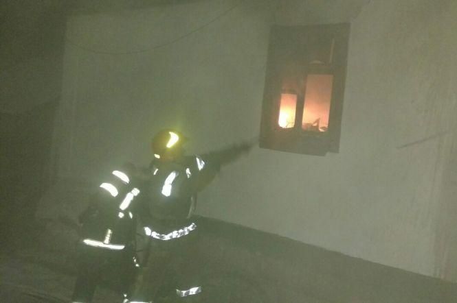 Новини Хмельницького - фото з У Шепетівці під час гасіння пожежі врятували пенсіонера У Шепетівці під час гасіння пожежі врятували пенсіонера, фото №1 на сайті vsim.ua