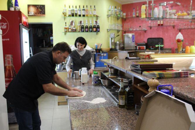 Новини Вінниці - фото з «Куди ви їдете? Там війна!» Чому італієць, майстер піци і джелато, залишив Євпропу і переїхав у Вінницю «Куди ви їдете? Там війна!» Чому італієць, майстер піци і джелато, залишив Євпропу і переїхав у Вінницю, фото №3 на сайті 20minut.ua