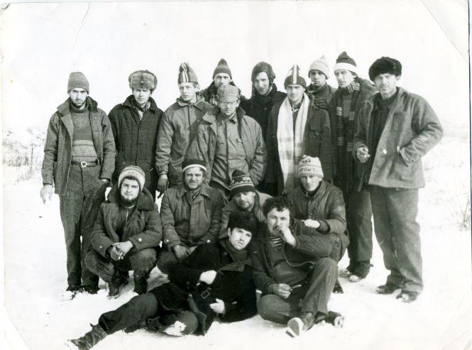  З подій 1988 року у Вірменії у Сергія Сінкевича залишилося лише одне фото. Він у другому ряді у темній спортивній шапці (другий праворуч). Тоді йому було 26 років