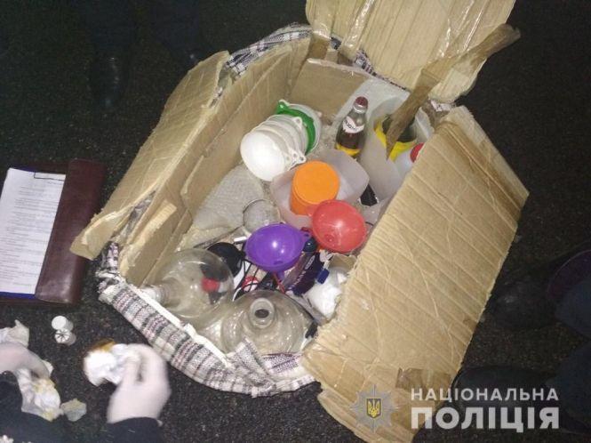 Новини Вінниці - фото з П'яний черкащанин попався на Вінниччині. Він віз на «ВАЗ» наркотики та зброю П'яний черкащанин попався на Вінниччині. Він віз на «ВАЗ» наркотики та зброю, фото №1 на сайті 20minut.ua