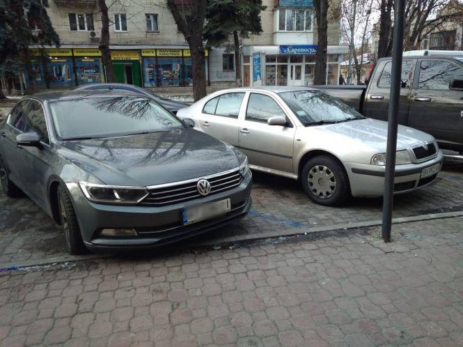 Новини Хмельницького - фото з Хмельницька поліція взялася за “героїв парковки” Хмельницька поліція взялася за “героїв парковки”, фото №1 на сайті vsim.ua