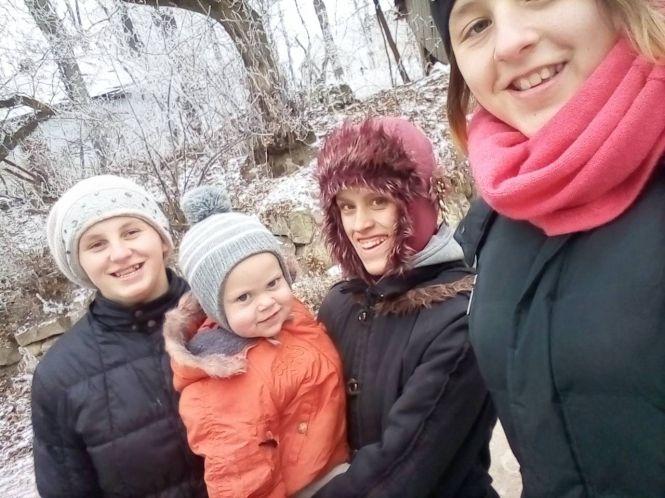 Новини Тернополя - фото з Прийомні дітки чекають на Святого Миколая: редакція «RIA плюс» відкрила збір подарунків Прийомні дітки чекають на Святого Миколая: редакція «RIA плюс» відкрила збір подарунків, фото №1 на сайті 20minut.ua