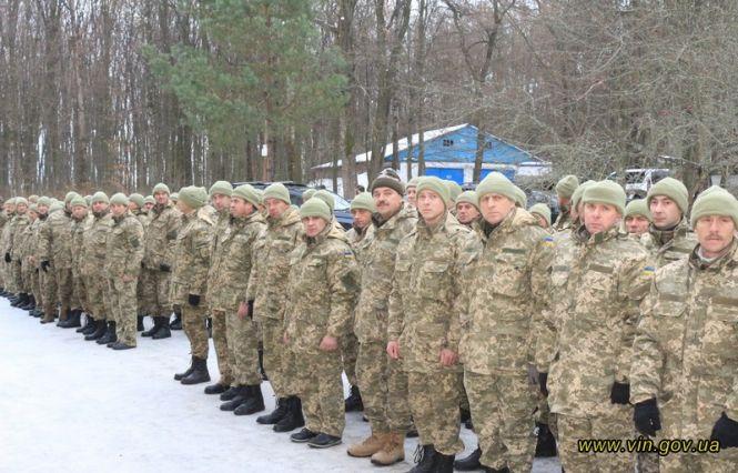 Новини Вінниці - фото з На навчальні збори з Козятинського району вирушили майже 300 резервістів На навчальні збори з Козятинського району вирушили майже 300 резервістів, фото №2 на сайті 20minut.ua